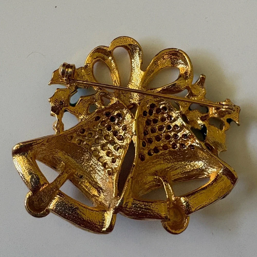 Christmas Bell Brooch Gold Tone Rhinestone Enamel Holly Holiday Pin